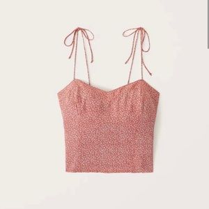 Abercrombie Tie-Strap V-Neck Cami
in red floral pattern